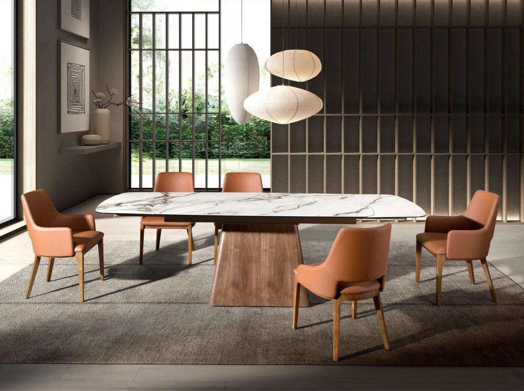 Sedia in ecopelle marrone