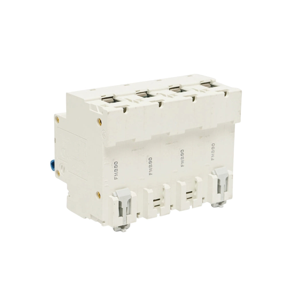 Interruttore automatico tipo 4P-80A-415VAC Leader