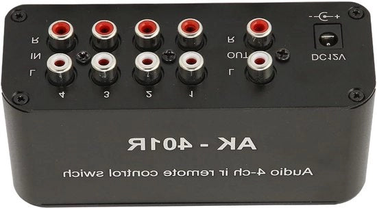Composito AV 4 vie  Selezione Video L/R Audio con telecomando IR