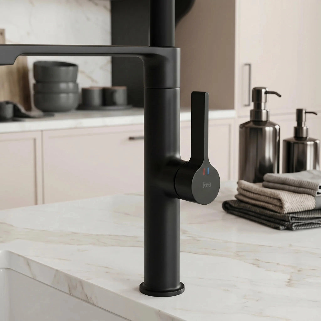 Rubinetto Da Cucina Rea Lago Black