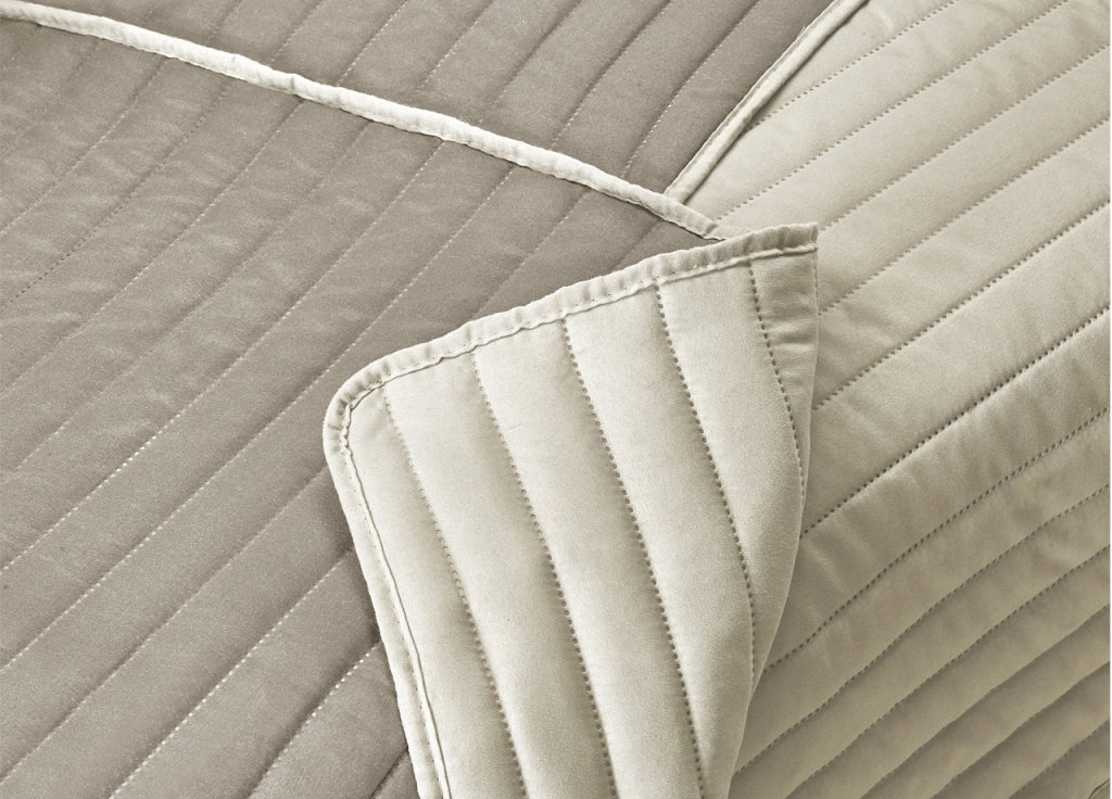 Copridivano Antimacchia Trapuntato Modello Sofà Tortora-Beige - 4 Posti - Tortora-Beige