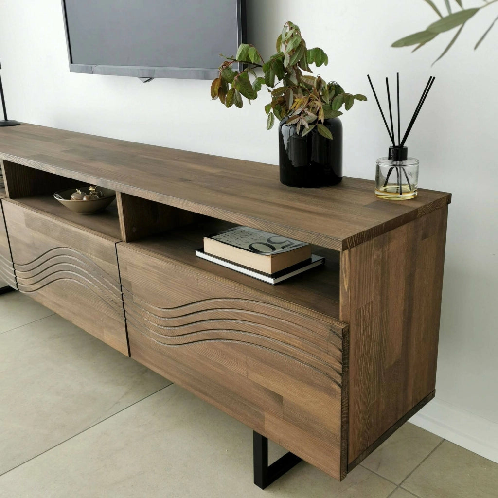 Mobile porta TV Ulana, Credenza da soggiorno, Armadio basso per TV, Base parete attrezzata, 170x30h40 cm, Noce