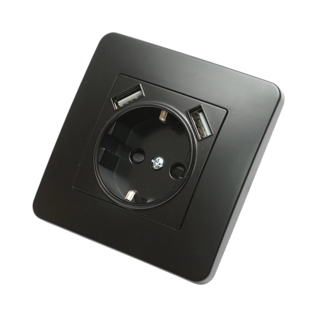 Presa Schuko nera da incasso 220V, 16A, 2xUSB 5V 2.1A, PC 80x80mm