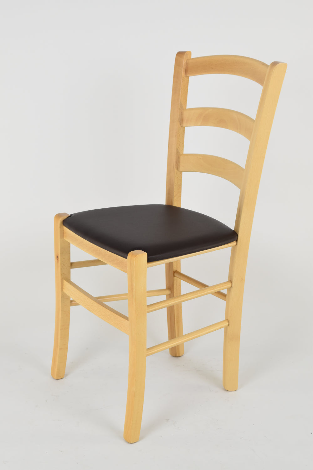Sedia Venice Tommychairs, struttura in faggio verniciata in color naturale e seduta rivestita in finta pelle moka