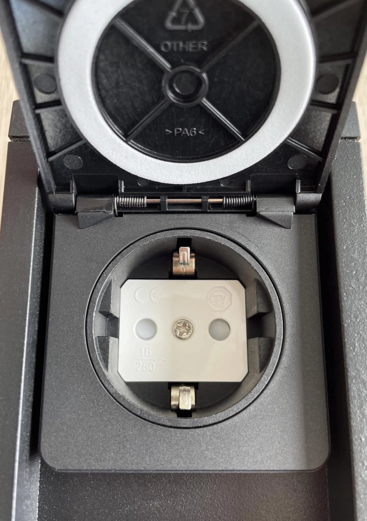 Paletto presa giardino 1x Schuko IP54 nero Lutec Mains