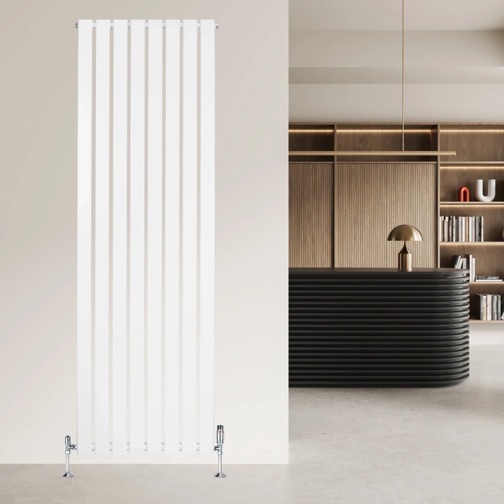 Radiatore Verticale 1800 x 560 mm con Valvole TRV Bianco