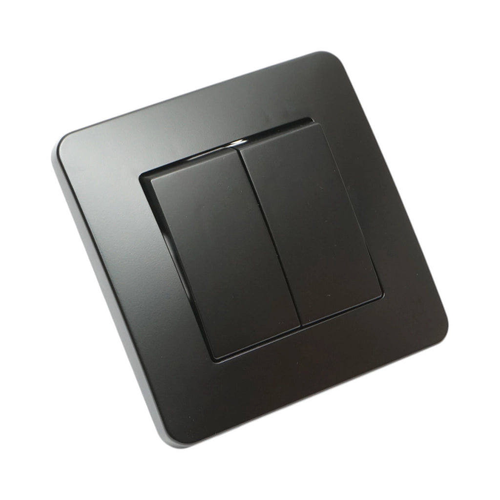 Interruttore a doppia testa, nero, da incasso, 220V, 10AX, PC 80x80mm