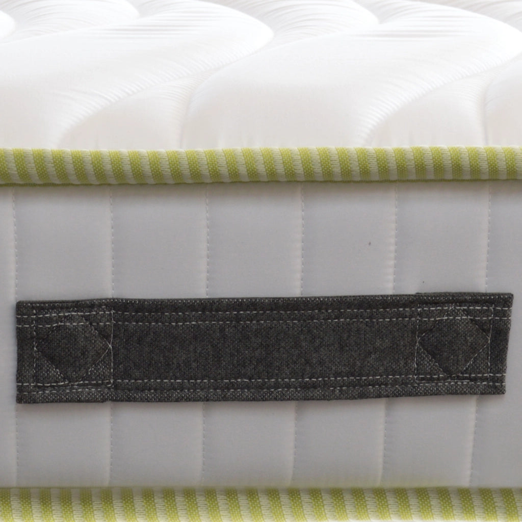 Materasso Alto 16 cm piazza e mezza 120x195 cm, con AirPur® monoblocco, water foam ortopedico in poliuretano, con tessuto anti acaro di alta qualità, DREAM AIR 