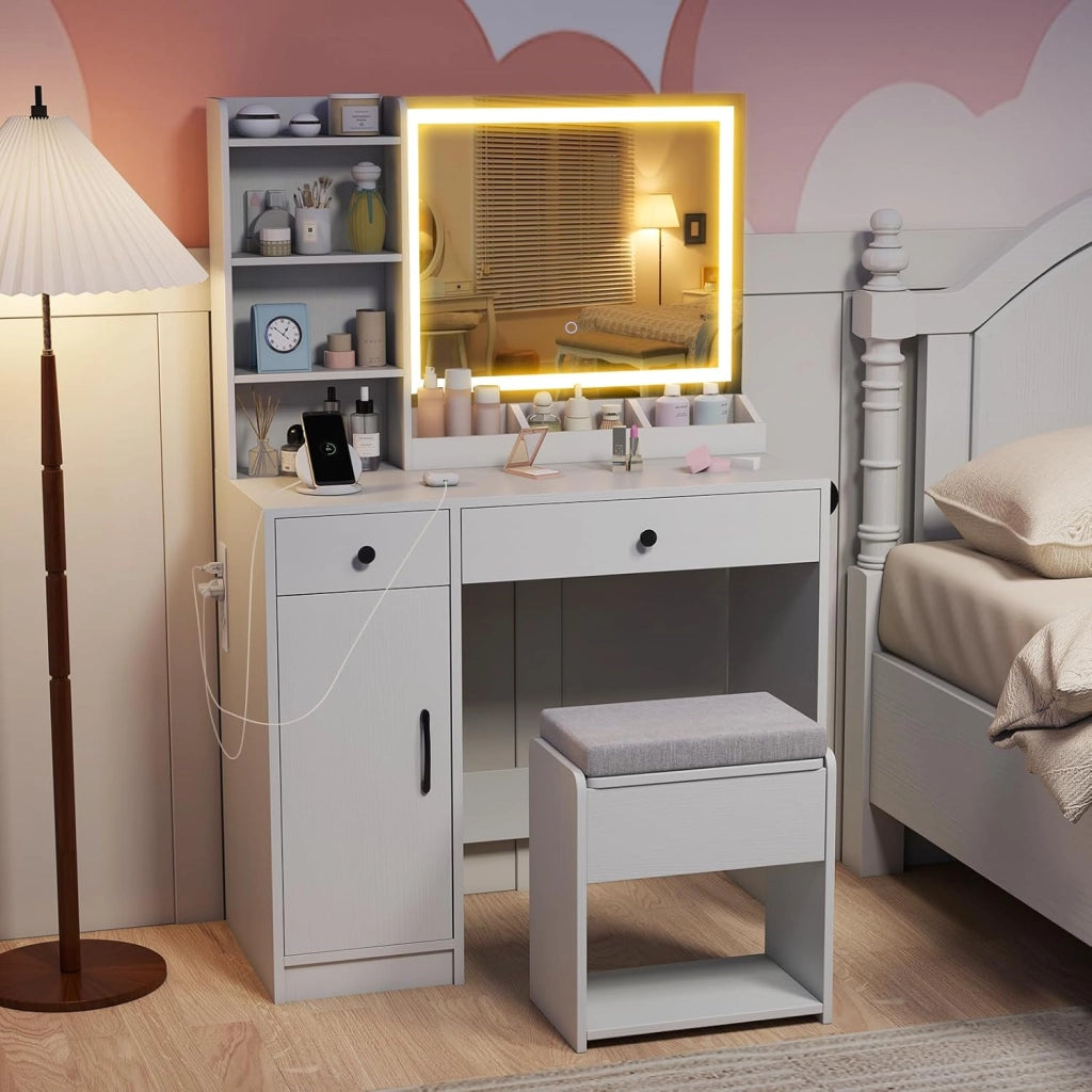Tavolo da Toeletta con Luci, Set Tavolo e Sgabello con Stazione di Ricarica, Luci a 3 Colori, 2 Cassetti, 3 Ripiani, Sgabello con Contenitore, 90 x 40 x 135 cm, per Soggiorno Camera da Letto
