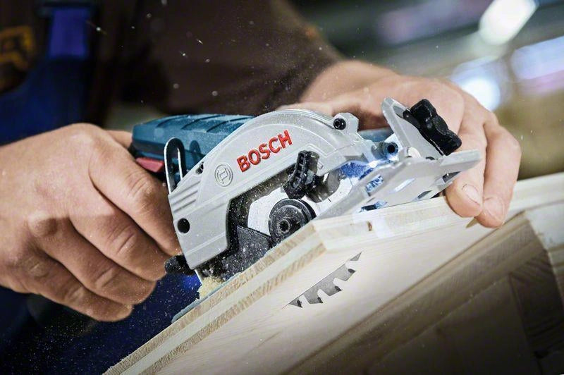 Bosch 06016A1005 Professional Sega Circolare a Batteria 12V 85 mm 2 Batterie 3.0Ah Caricabatteria GAL12V-40 L-BOXX colore Nero