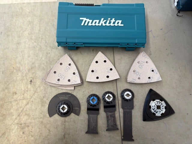Set 35 accessori misti multifunzione Makita - Lame, carta abrasiva e platorello