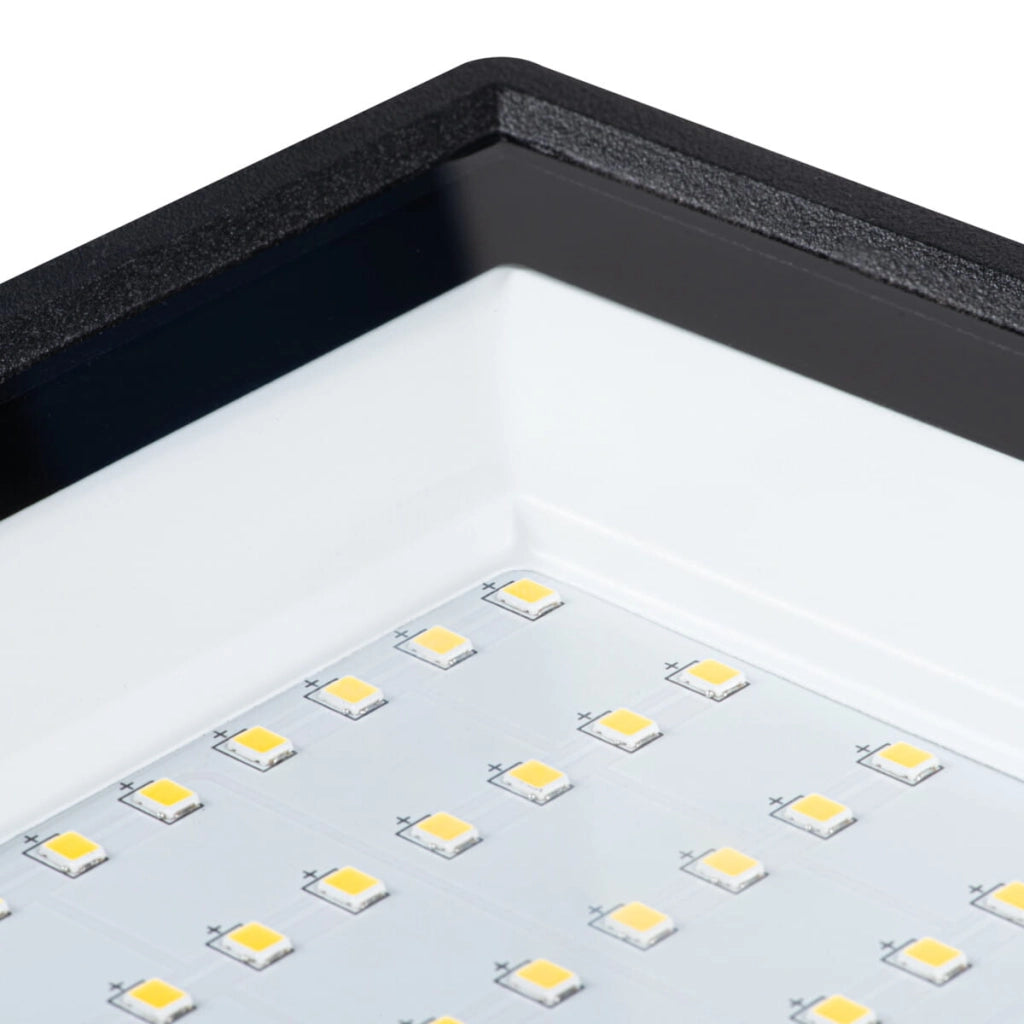 Faro LED GRUN 150W 4000K 14250lm IP65 nero 31395 Miledo