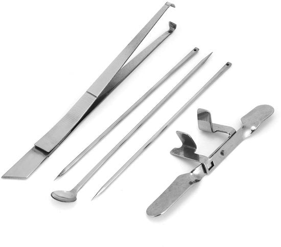 Set di 5 Coltelli in Acciaio Inossidabile per l'Animale