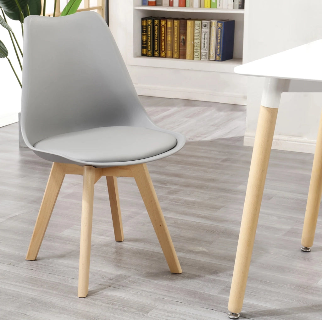 Set 4 Sedie Sala Da Pranzo Ufficio Con Gambe In Legno Di Faggio Schienale Ergonomico Seduta Imbottita In SimilPelle Sedia Cucina Soggiorno Sala Attesa Eleganti Moderne Robuste Solide - Grigio