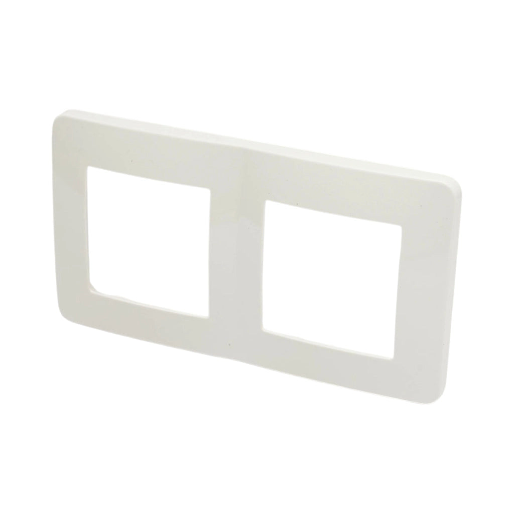 Cornice doppia bianca in PC per presa e interruttore 150x83 mm