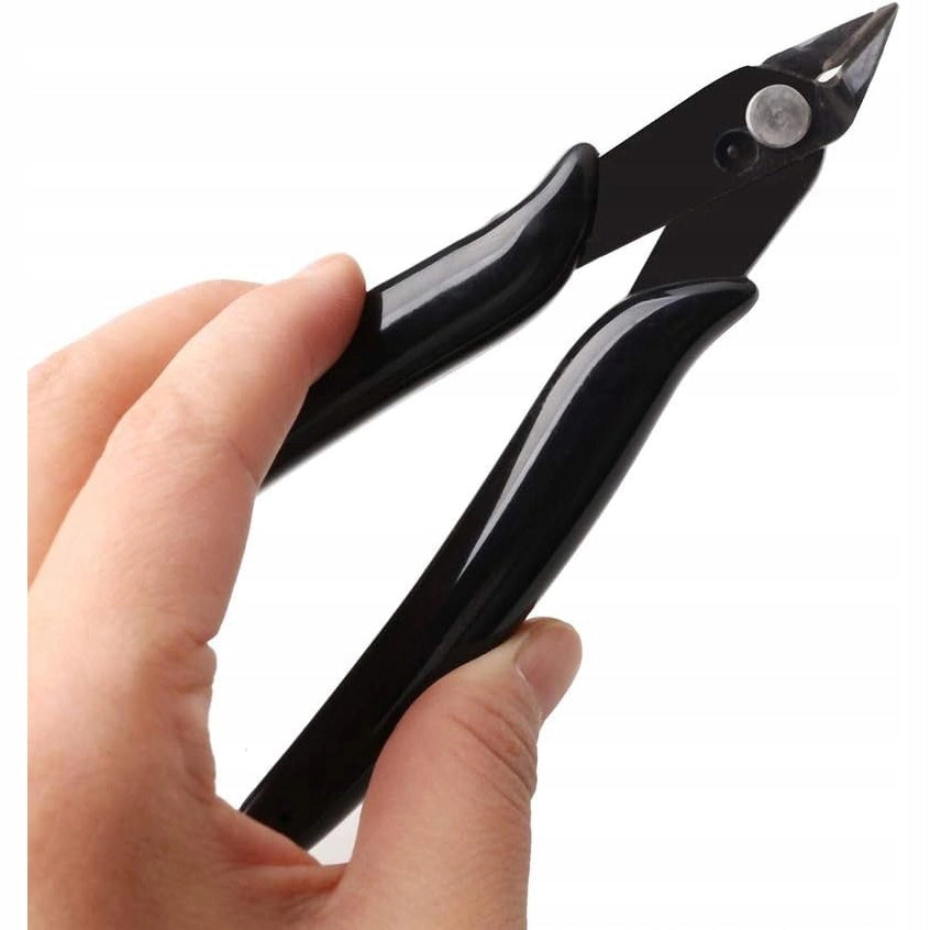 Pinze Piatte per Fili 130mm – Superficie delle Ganasce Indurita | Manici con Rivestimento in Gomma | Uso Universale