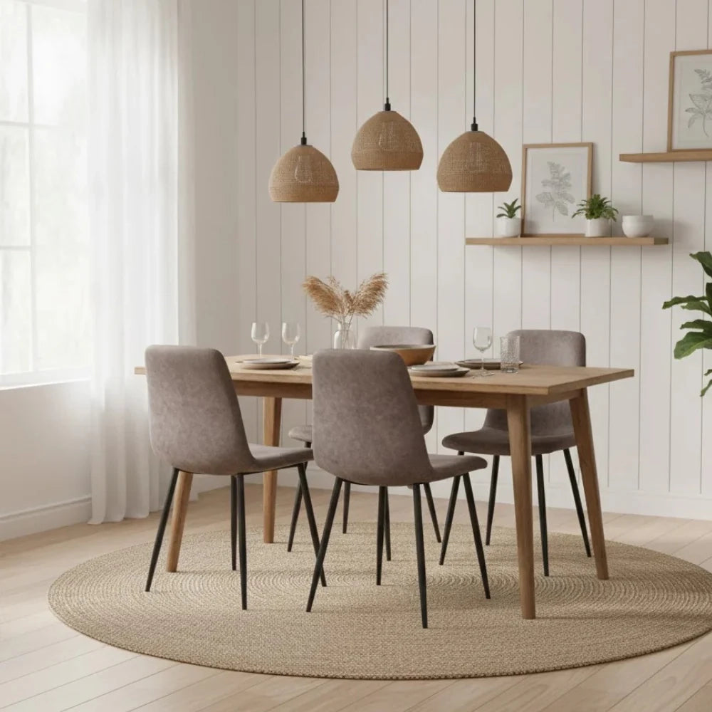 Set di 4 sedie da pranzo imbottite in similpelle grigio vintage Tia con struttura in metallo facili da pulire | Duzzle