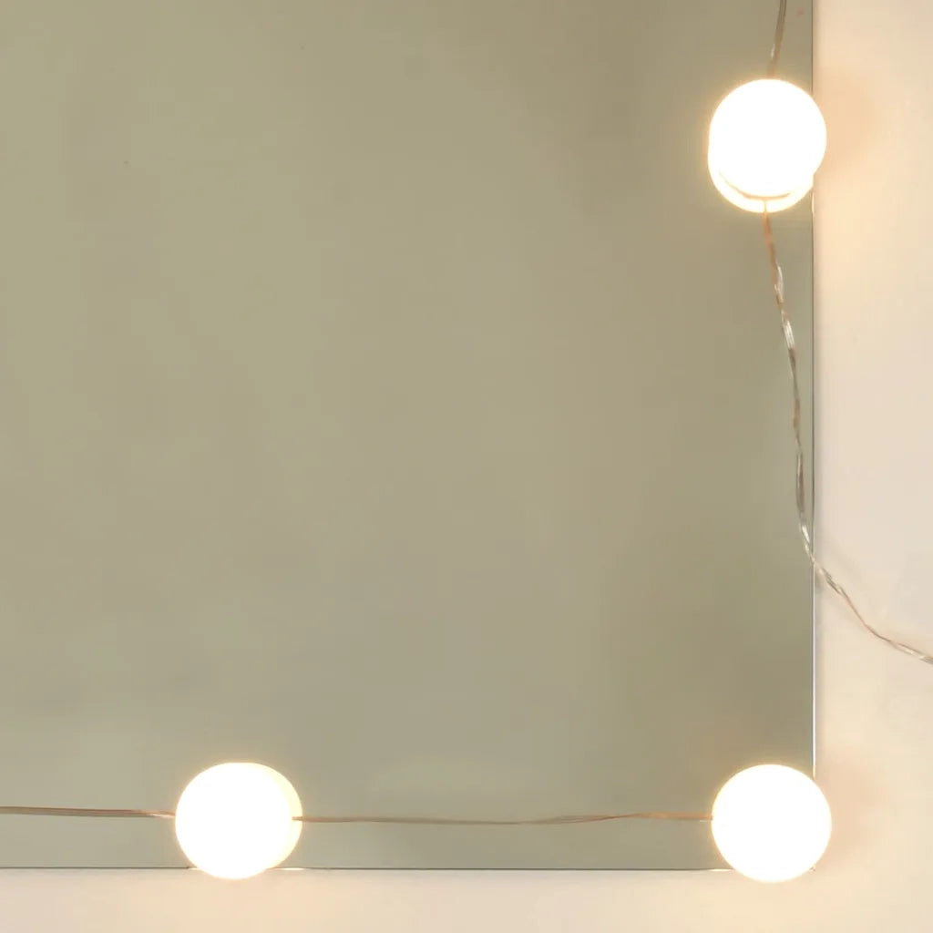 Mobile a Specchio con LED Grigio Cemento 60x31,5x62 cm 808886