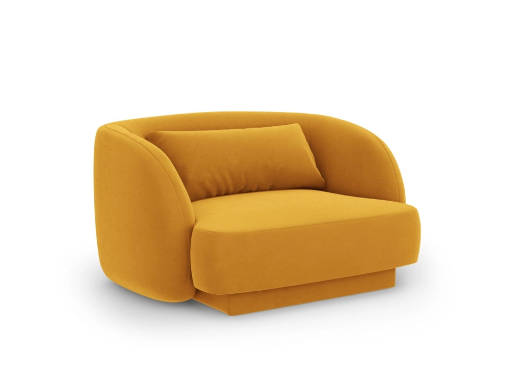 Cosmopolitan Design - Poltrona "Tulum" in velluto giallo 