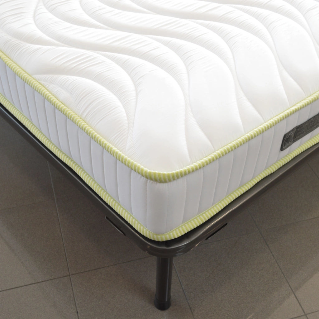 Materasso Alto 16 cm piazza e mezza 120x190 cm, con AirPur® monoblocco, water foam ortopedico in poliuretano, con tessuto anti acaro di alta qualità, DREAM AIR 