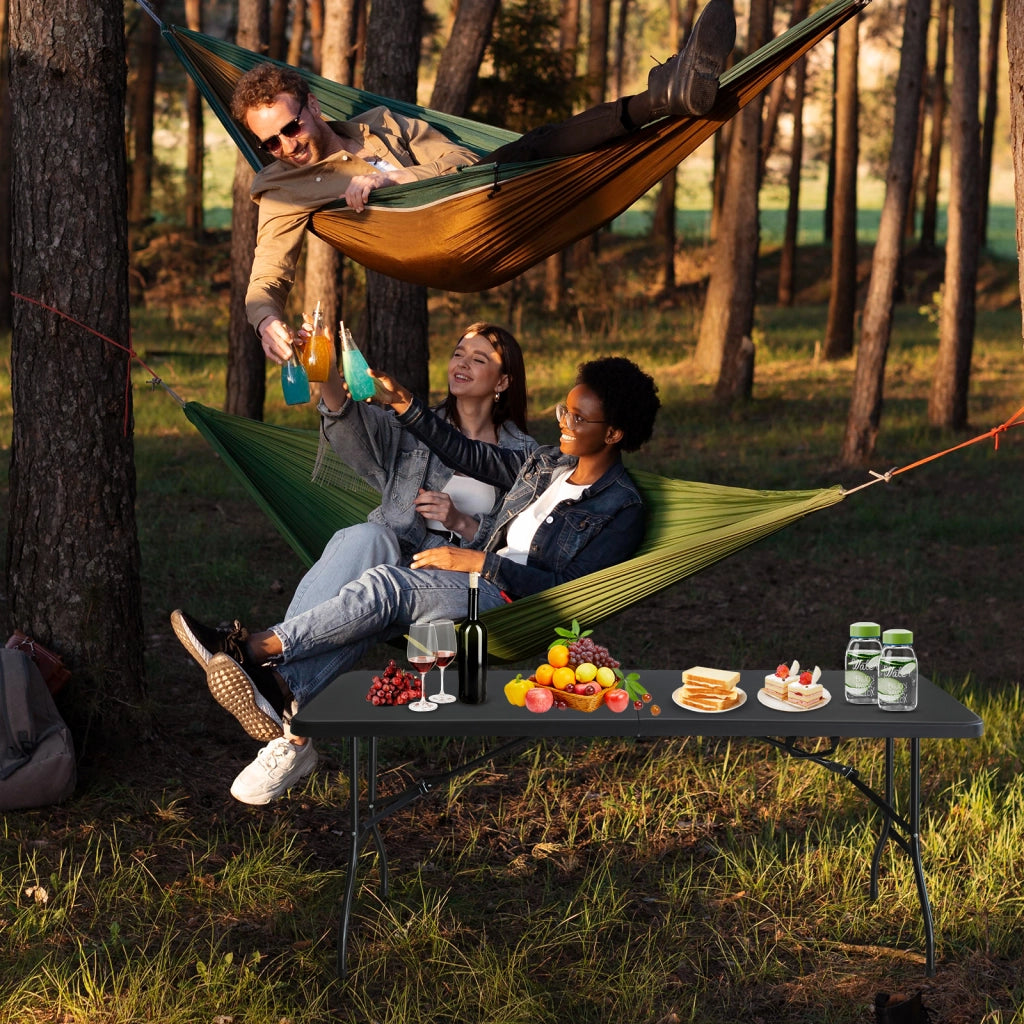 Tavolo pieghevole portatile pesante da 180 cm con maniglia; tavolo pieghevole; tavolo pieghevole multifunzionale per feste picnic in campeggio dentro e all'aperto; capacità peso 135 KG (nero)