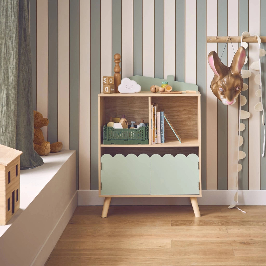 Libreria per bambini a 2 ripiani e 2 ante, verde