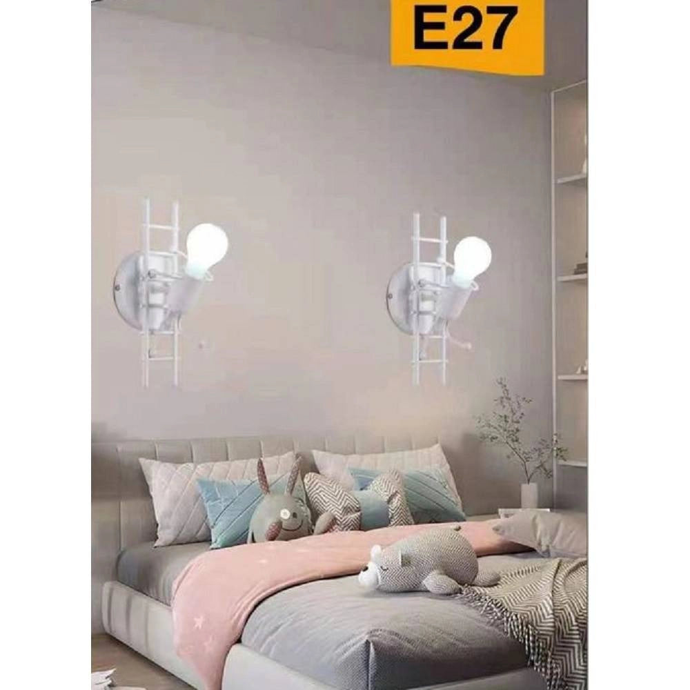 Trade Shop - Applique Da Parete Decorativo Forma Omino Sulla Scala In Metallo Attacco E27 Aq49 -