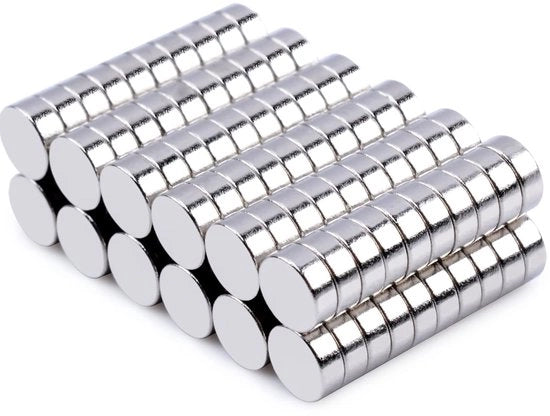 100 pezzi di magneti neodymium, minimagneti 4×2mm, forti, magneti per hobby, magneti per lavagne bianche, tabelloni da parete, adesivi magnetici e molti altri usi.
