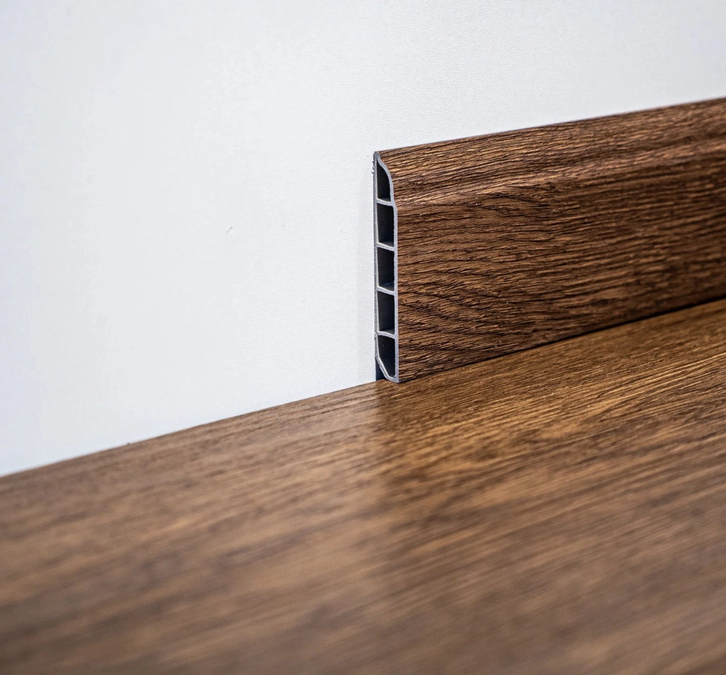 BATTISCOPA PER PAVIMENTO IN SPC Colore Rovere grigio