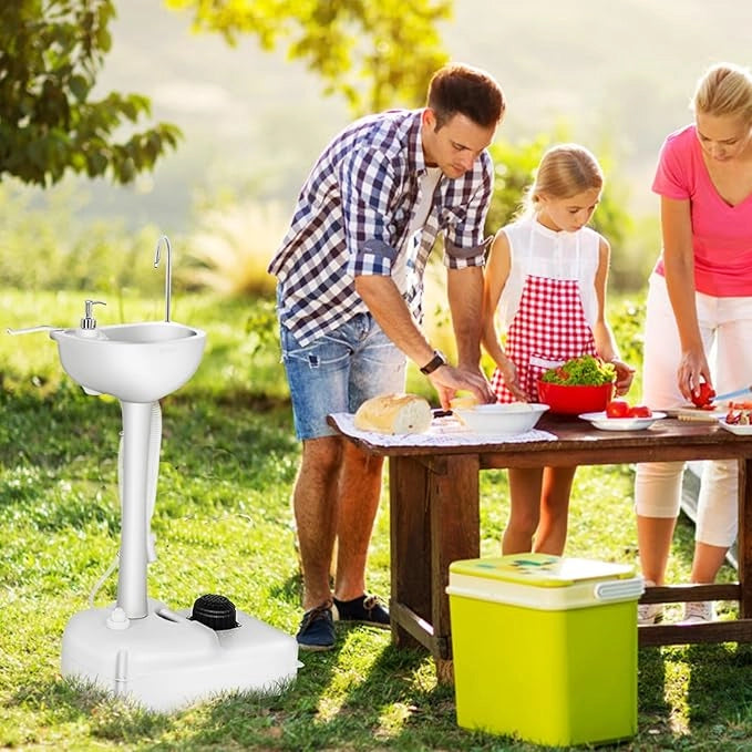 Lavandino da Campeggio con Pompa a Pedale, Lavandino Portatile con Serbatoio d'Acqua da 17L, Dispenser Sapone, Portasciugamani e Ruote (50 x 34 x 102cm)