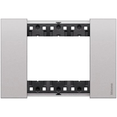Placca BTicino Living Now 503 3 Moduli Acciaio Steel in Zama KA4803KS