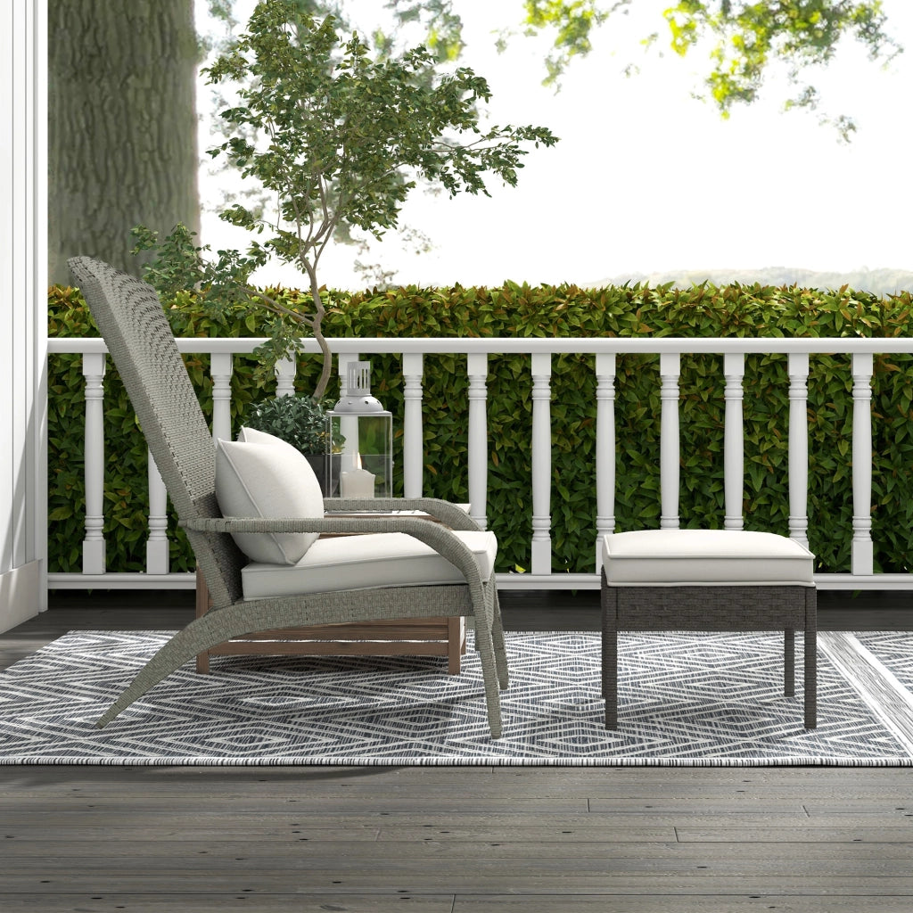 Sedia da Giardino con Poggiapiedi e Cuscini ¨C Minimal ¨C Rattan e Acciaio, Grigio e Crema, 64x82x89 cm
