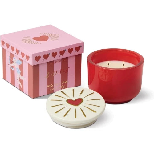 Candela Charmed da 226 g (8 oz) in vetro rosso con coperchio a forma di cuore - Fico selvatico e rosa