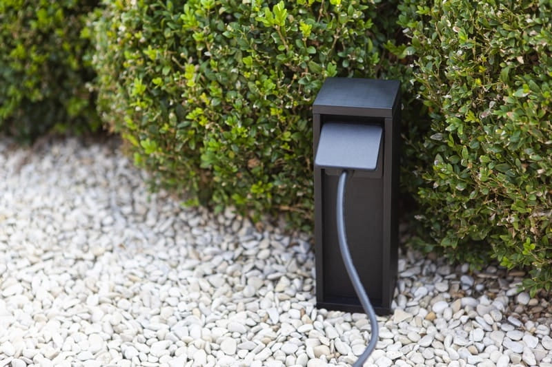 Paletto presa giardino 1x Schuko IP54 nero Lutec Mains