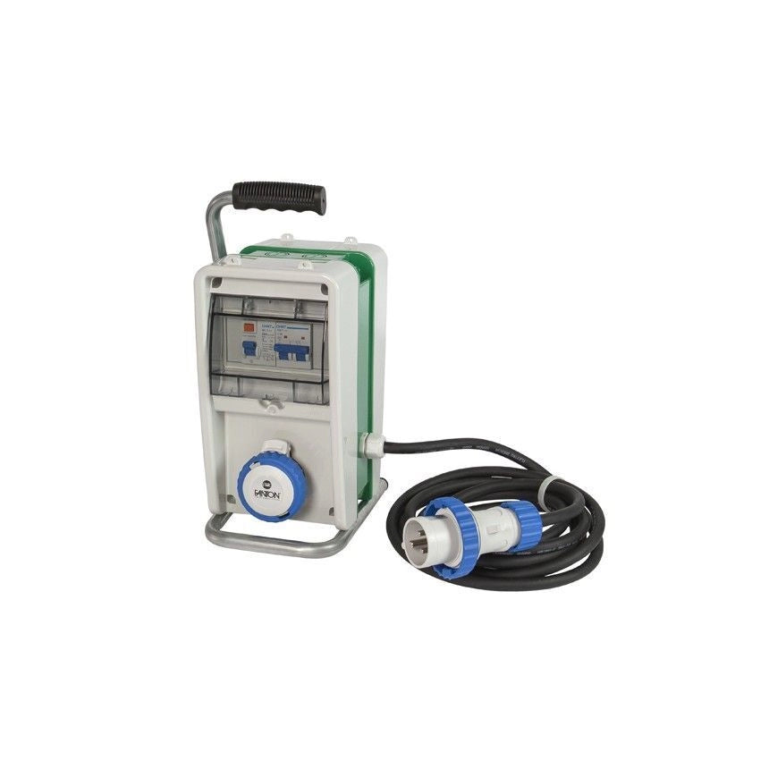 Fme Quadro 2p+t 16a Cee C-supporto 74305