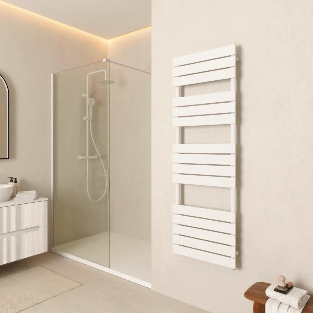 Termoarredo idraulico 1550x550 bianco lucido interasse 500 | Andromeda