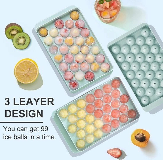 Congelatore a cubetti con coperchio e contenitore per freezer.