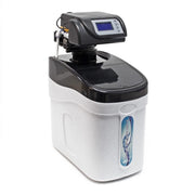Addolcitore d'acqua da 800 litri/ora, con tecnologia di scambio ionico, dotato di un serbatoio di sale da 12 kg