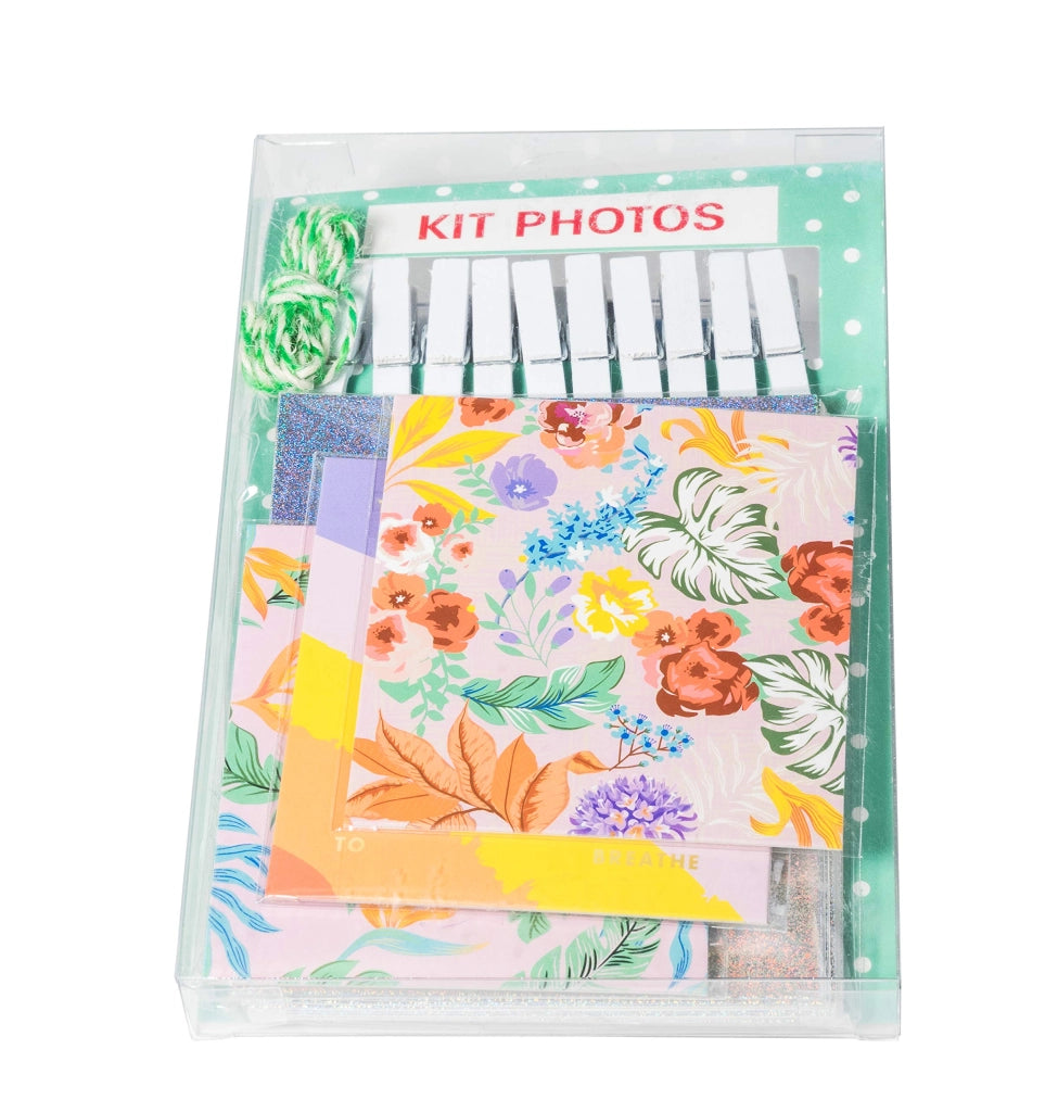 Set di 30 cornici per foto, multicolore, con cornice in legno, e corda di 150 cm
