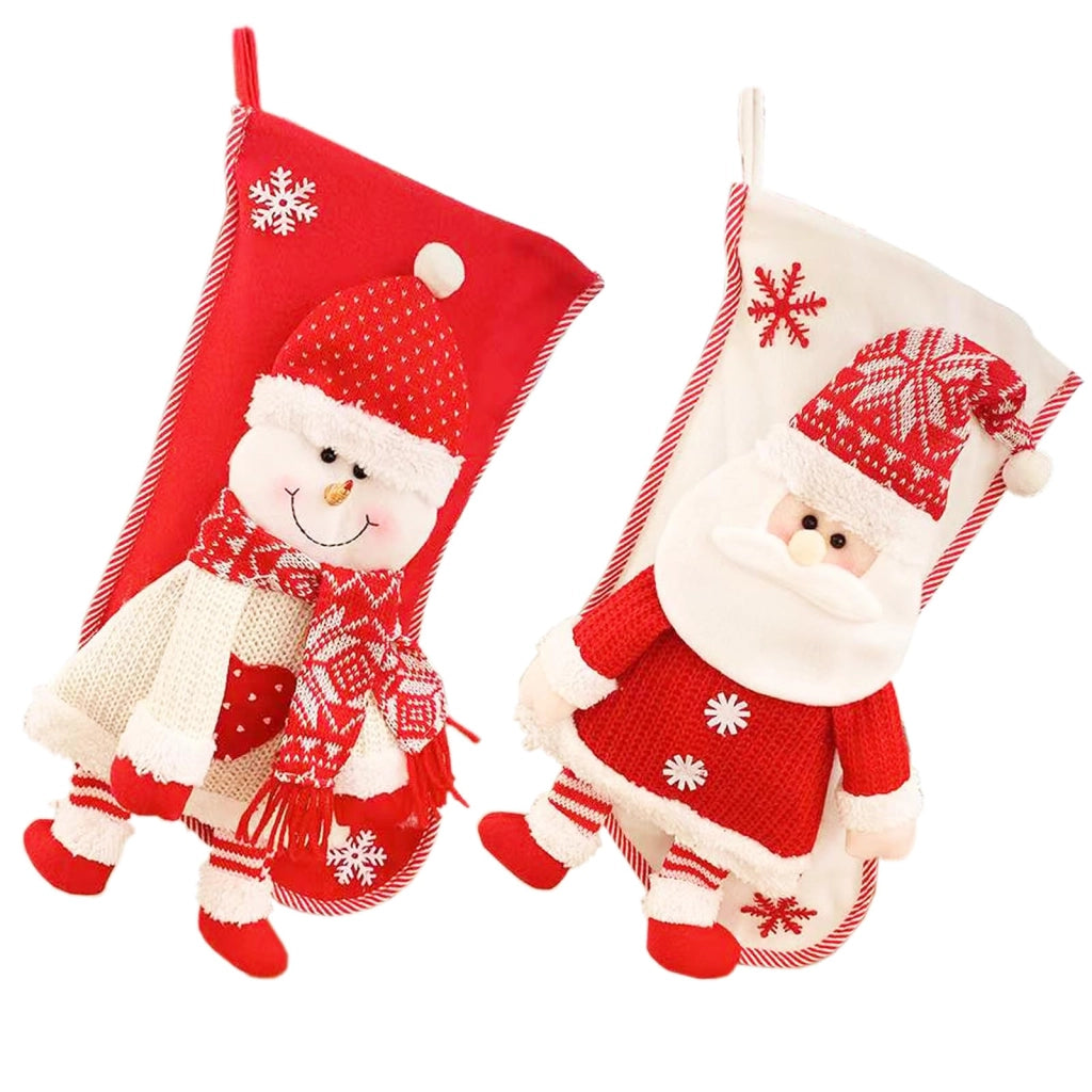 Due grandi calze natalizie, dimensioni 45x28 cm, con Babbo Natale e pupazzo di neve