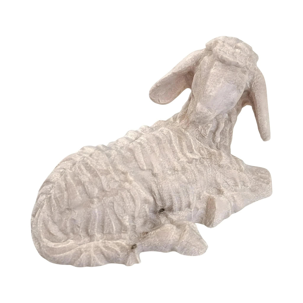 Pecora seduta, testa rivolta a destra, 9 cm, legno naturale, statuina per presepe