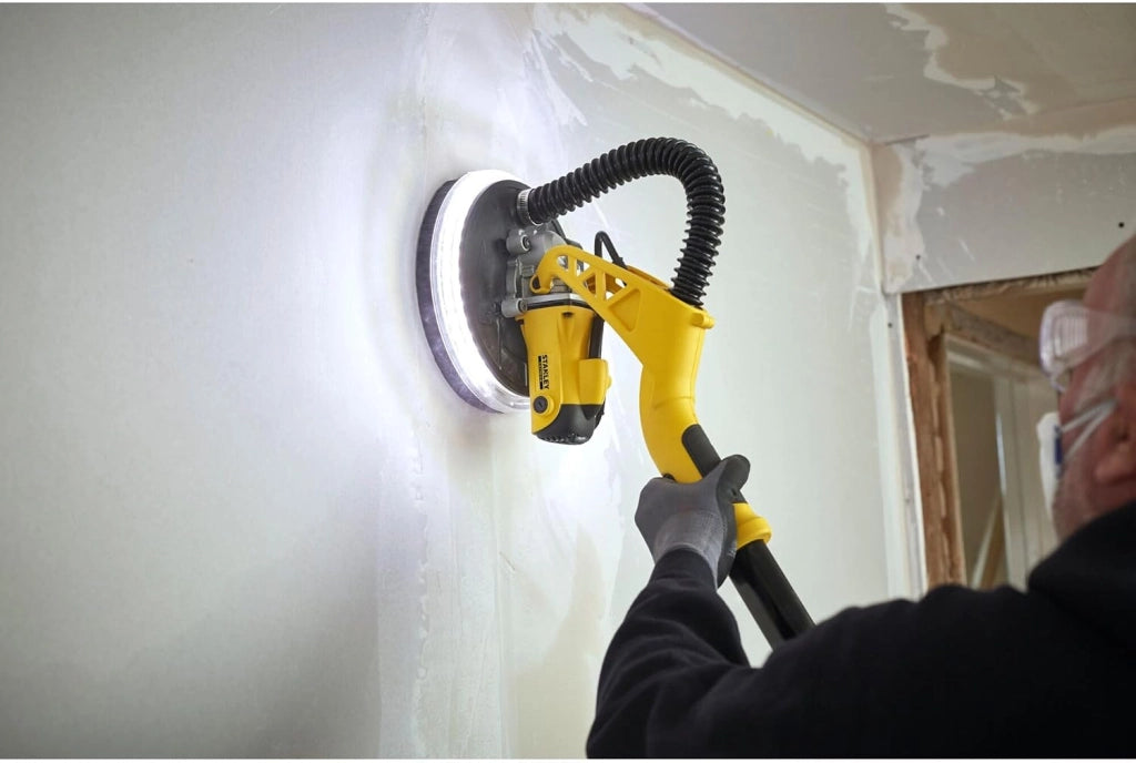 Levigatrice da muro Stanley FATMAX SFMEE500S 750W 225mm – Giraffa telescopica per cartongesso con LED e aspirazione polveri
