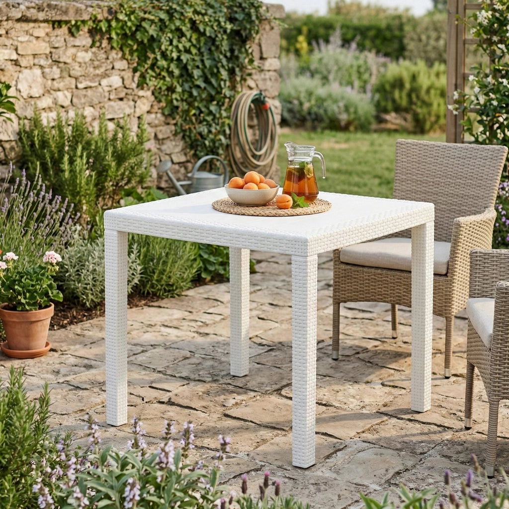 Tavolo da esterno Daanan, Tavolo quadrato da giardino, Tavolino fisso effetto rattan, 100% Made in Italy, Cm 80x80x72, Bianco