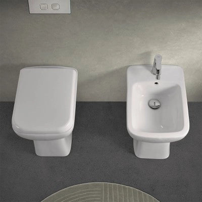 Coppia wc e bidet con scarico a pavimento e copriwc originale Ginevra