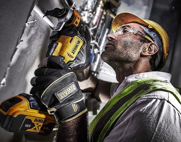 MULTIFUNZIONE DEWALT 18V CON 2 BATTERIE DA 5 AH E ACCESSORI - DCS356P2