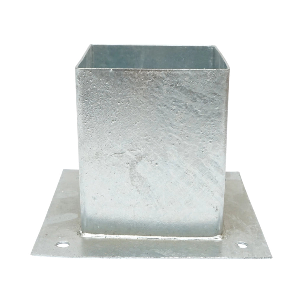 Supporto per palo quadrato applicato 121 × 121 × 150 mm