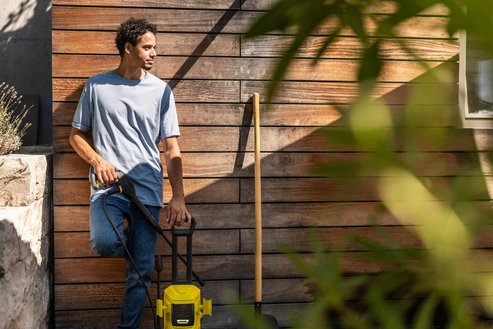 KARCHER Idropulitrice K 2 Premium FJ - Allacciamento elettrico: 220 – 240 / 50 – 60 V / Hz - Pressione: max. 110 / max. 11 bar / MPa - Portata: max. 360 l/h
