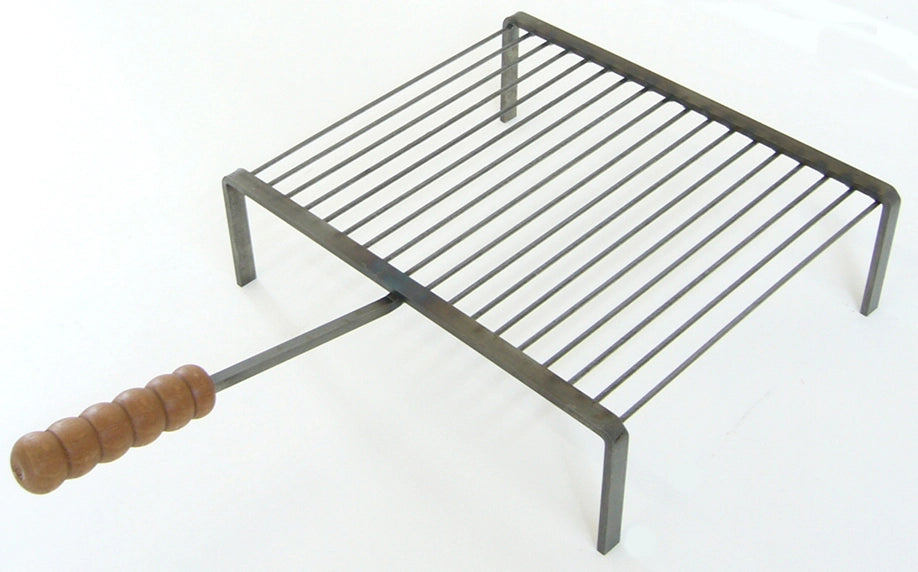 GRATICOLA IN FERRO BATTUTO cm. 45x40