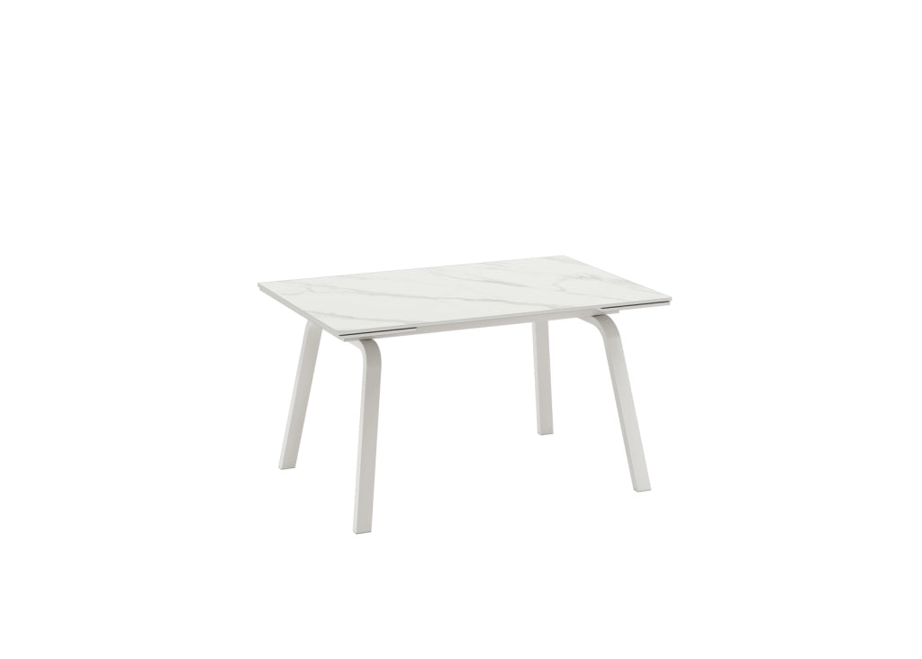 Tavolo allungabile Dylan con top in ceramica marmo bianco opaco e gambe in metallo bianco - Dimensioni 140/200x80 cm - Design Moderno