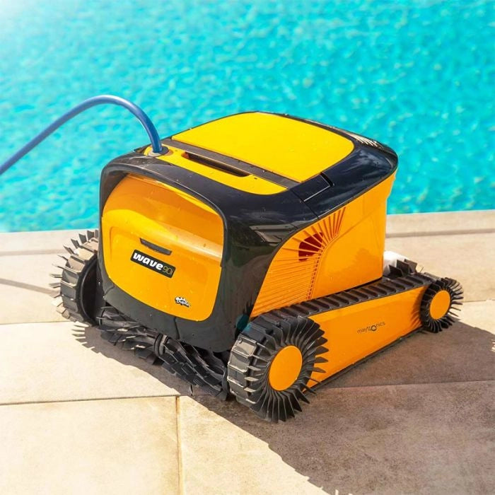 Robot piscina Dolphin WAVE 90i by Maytronics
